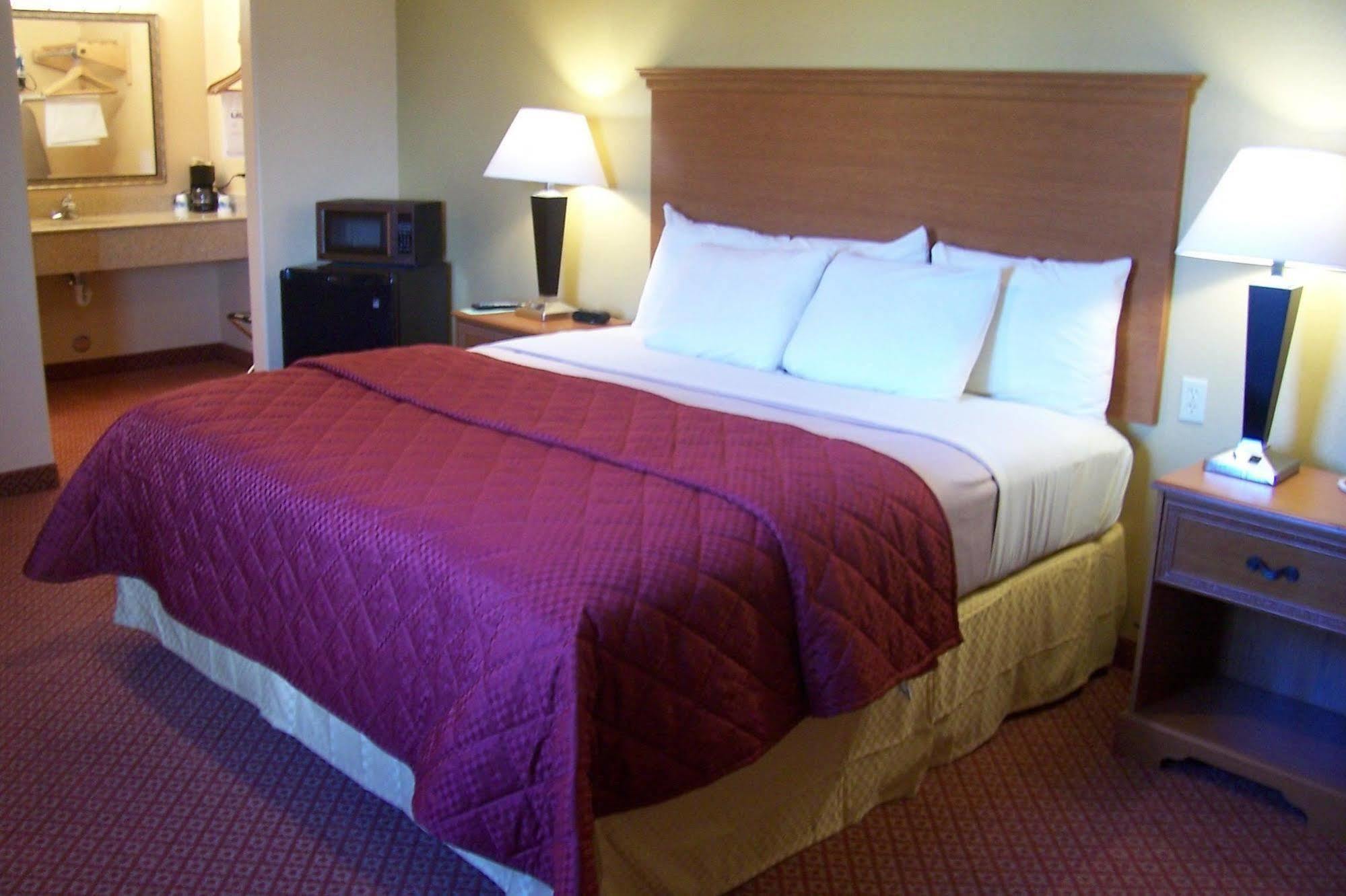 Executive Inn & Suites - Jewett Exteriér fotografie